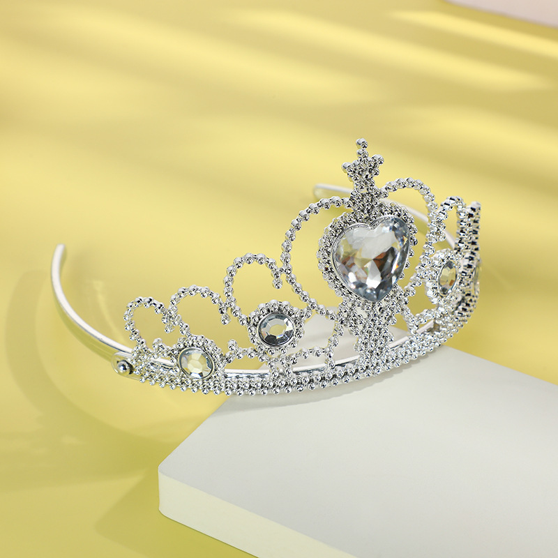 Bambini Corona di diamanti Pri - Philodendron Pink Princess recensione e prezzo